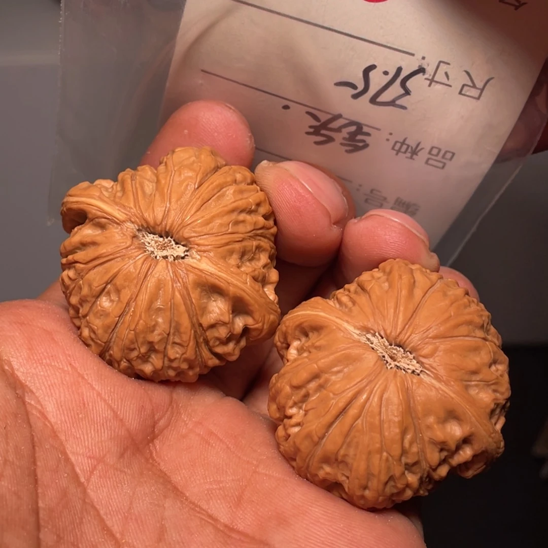 文玩核桃吊坠文玩核桃