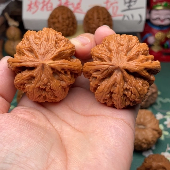 【闪购商品】把件文玩核桃47粗筋