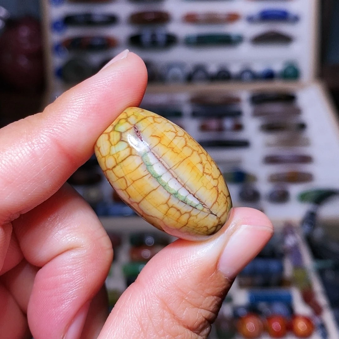 玛瑙吊坠未镶嵌风**顺…