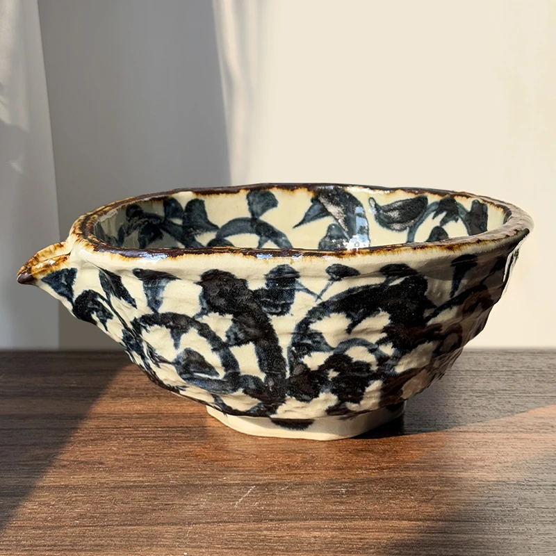 日本进口章鱼唐草片口异型大钵汤钵纯手工手绘日式复古柴窑釉下彩