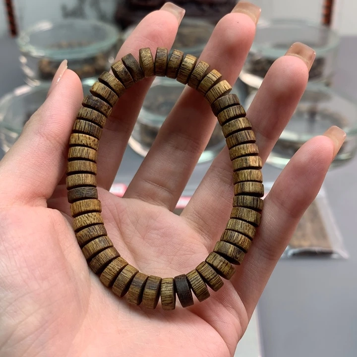 手串沉香8.5✖️3.5药片单圈