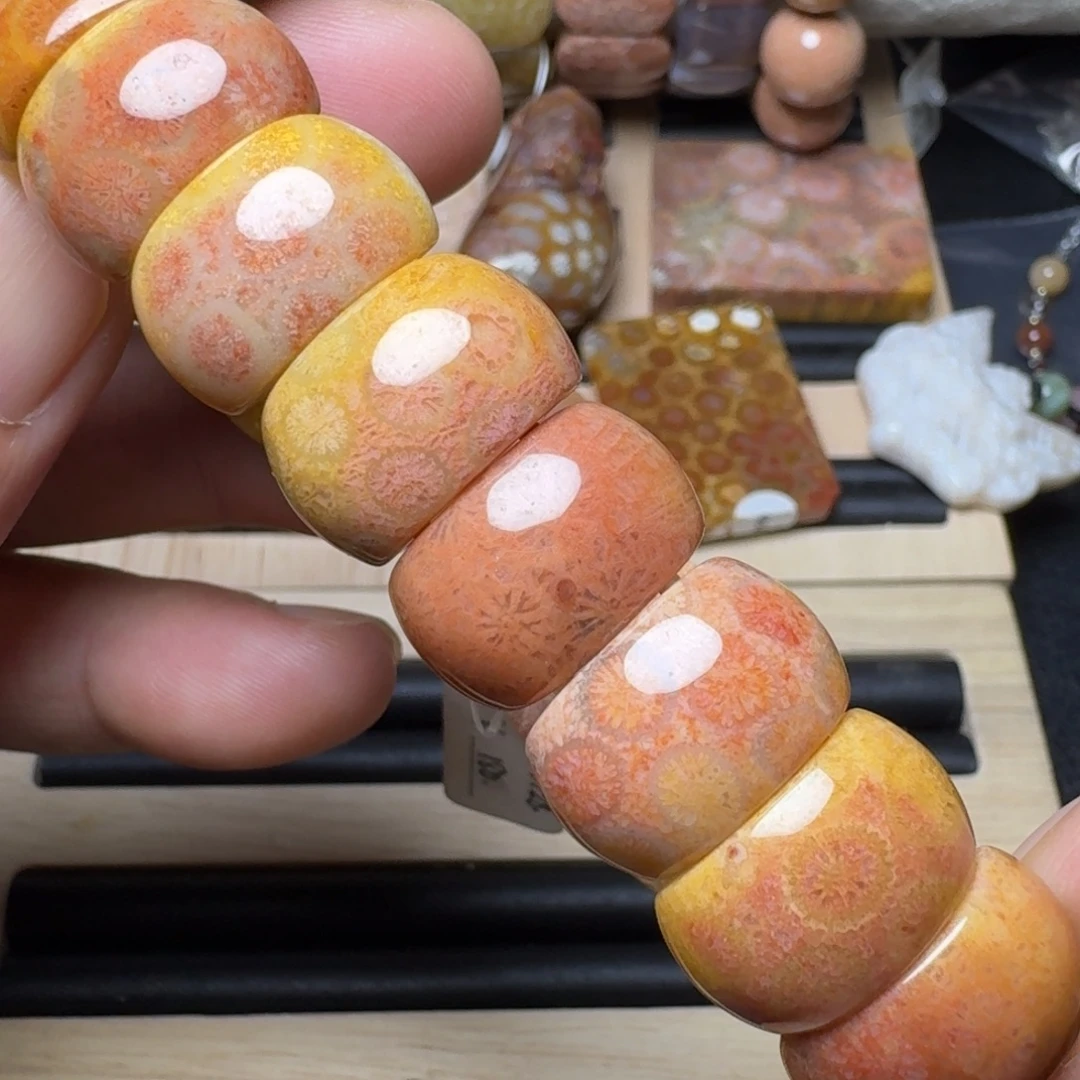 硅化玉未镶嵌纯天然色有机玉石保真色180漏128