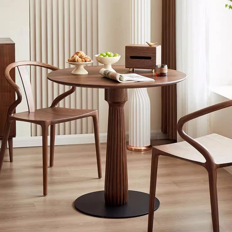致典北美黑胡桃木圆桌家用北欧实木餐桌现代简约阳台圆桌简约餐桌
