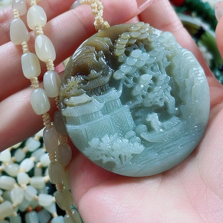 颈饰未镶嵌和田玉