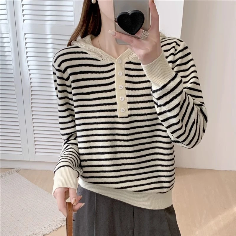连帽条纹针织衫女秋冬新款宽松时尚洋气套头软糯打底毛衣长袖上衣