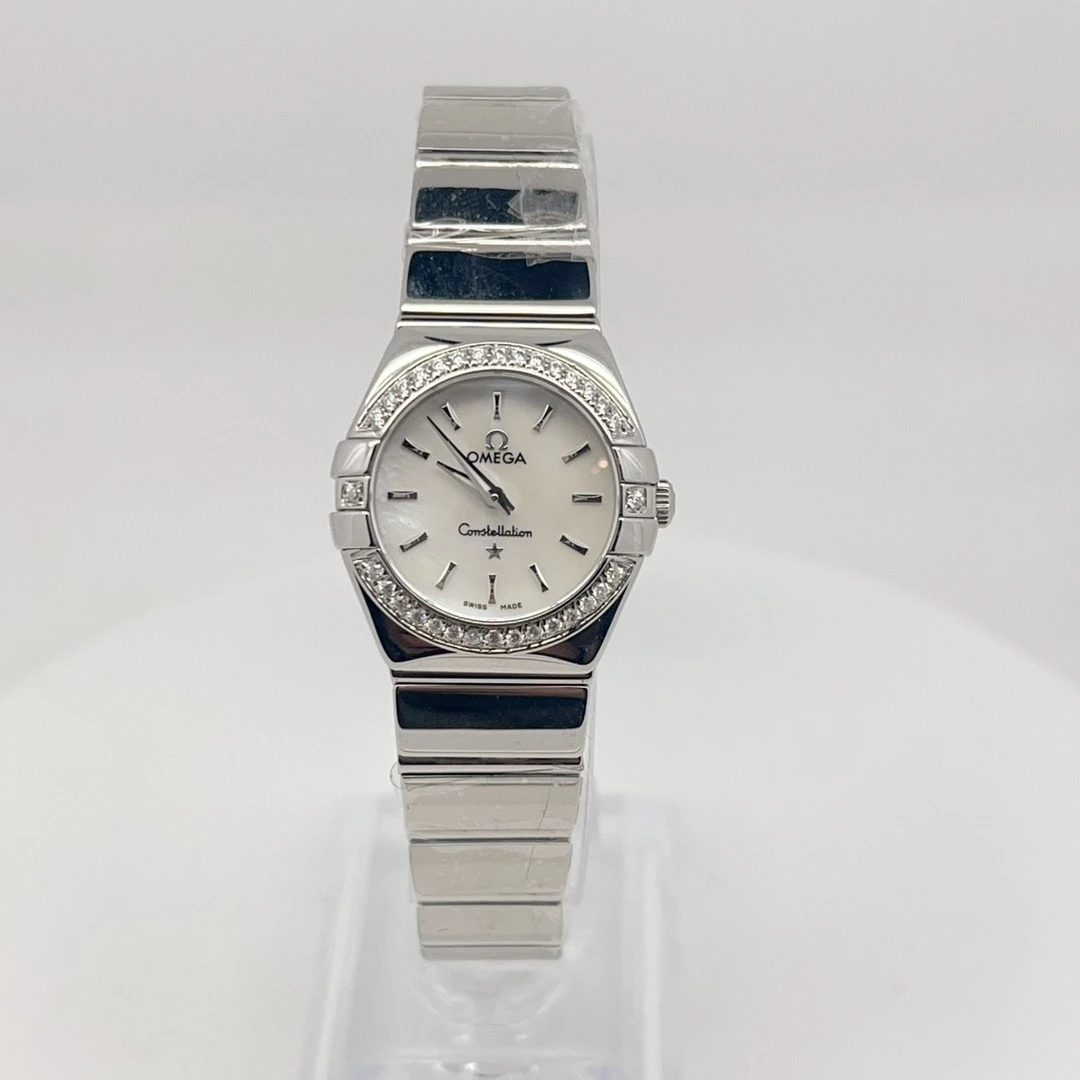 99新 Omega/欧米茄  星座石英腕表24mm后钻/公价85999/wh9853