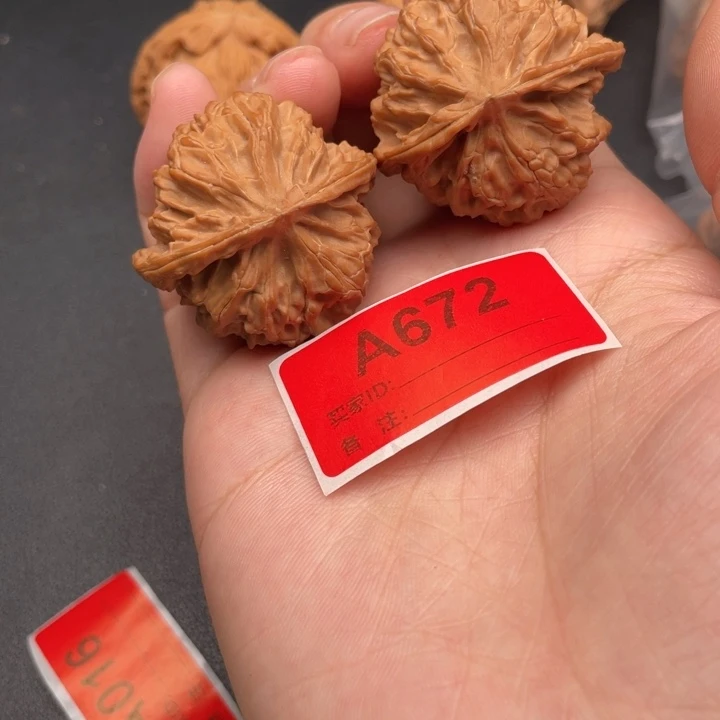 吊坠文玩核桃核桃