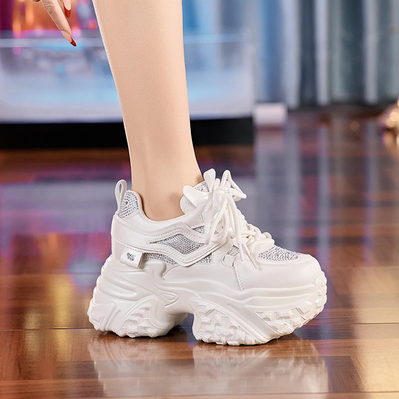 9cm内增高老爹鞋女2025春季新款网红时尚ins厚底松糕休闲鞋潮