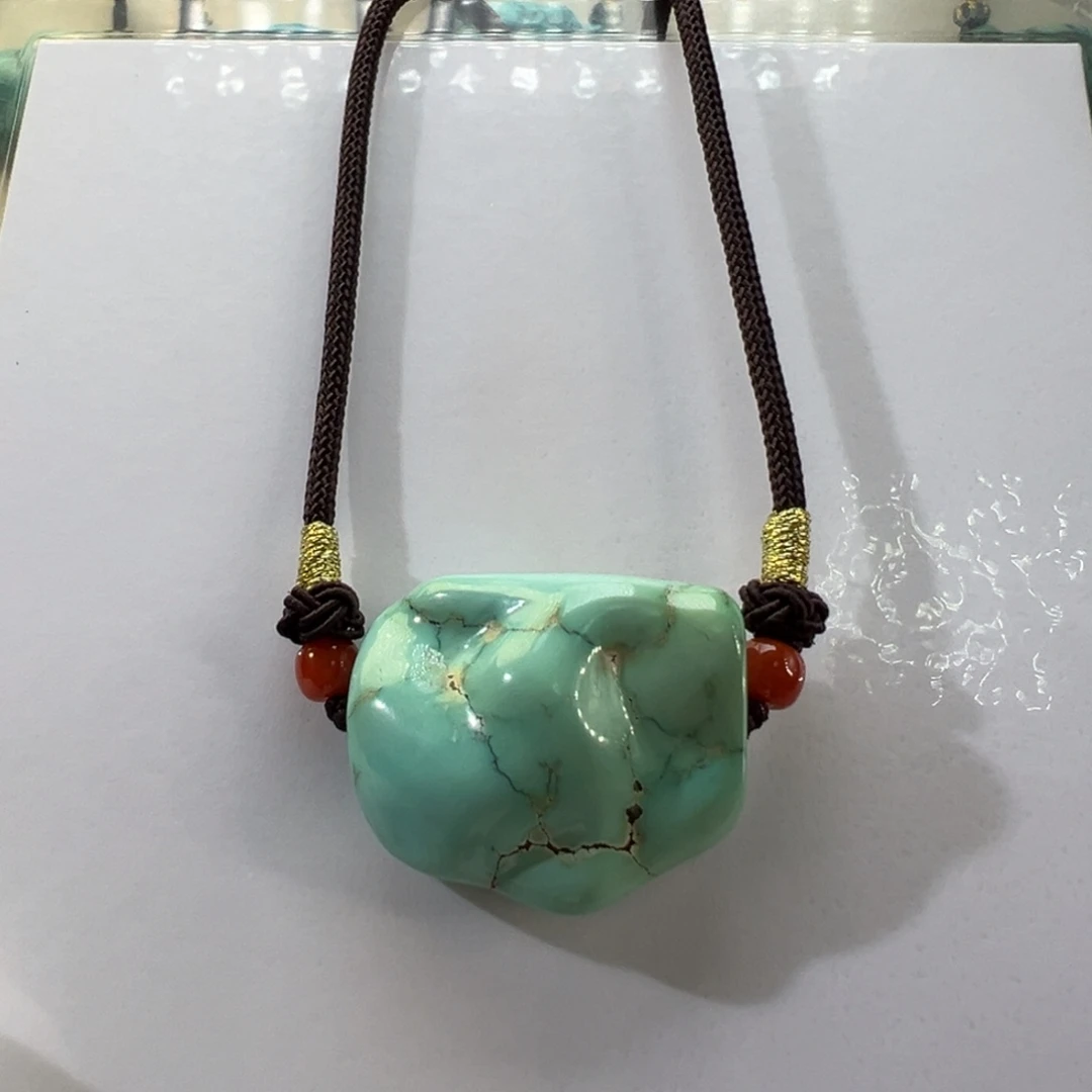 绿松石未镶嵌挂件