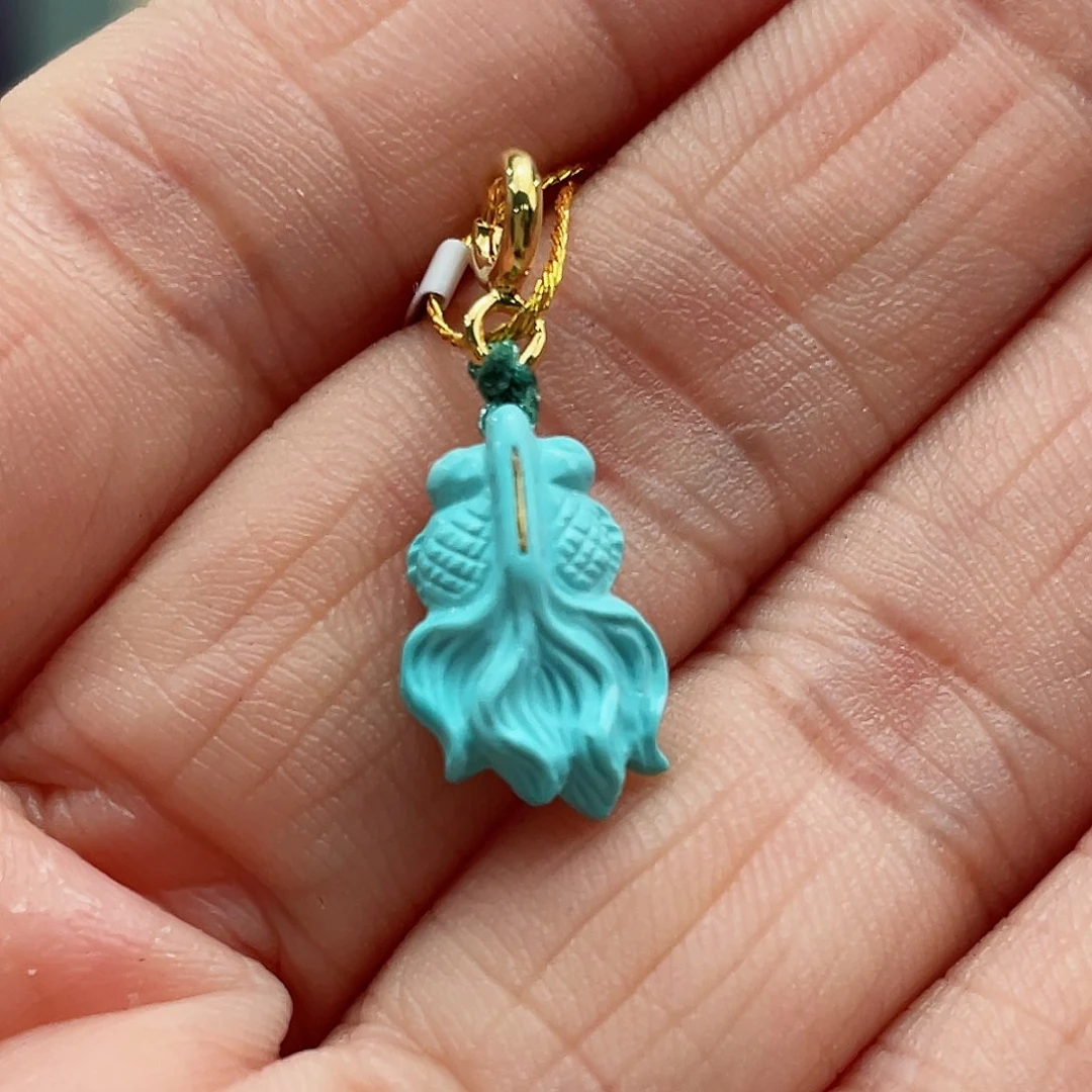 绿松石颈饰未镶嵌