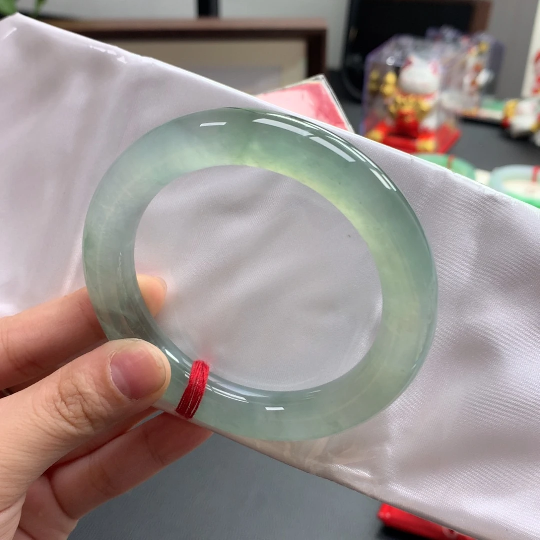 翡翠未镶嵌手镯48号