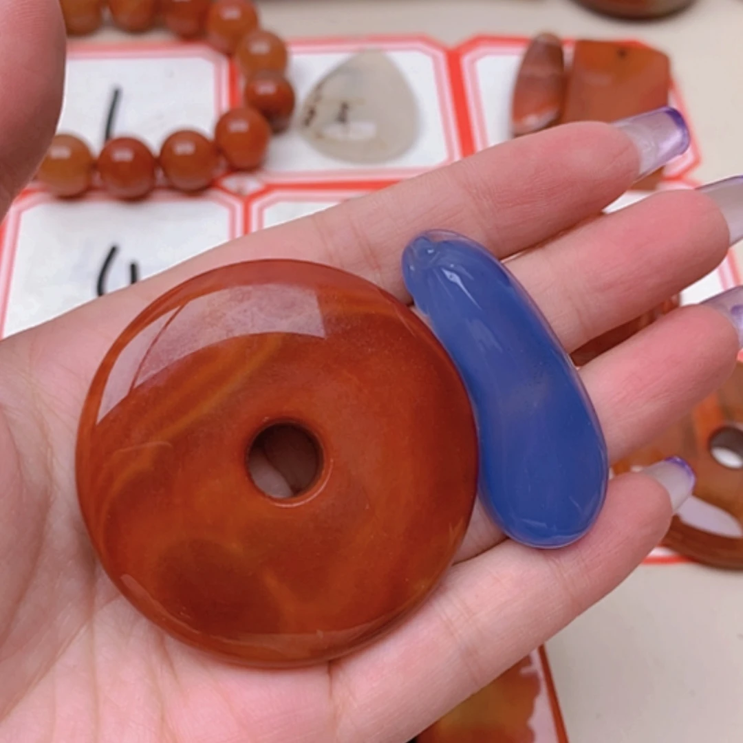 【闪购商品】玛瑙/玉髓未镶嵌珠宝半成品往***彩