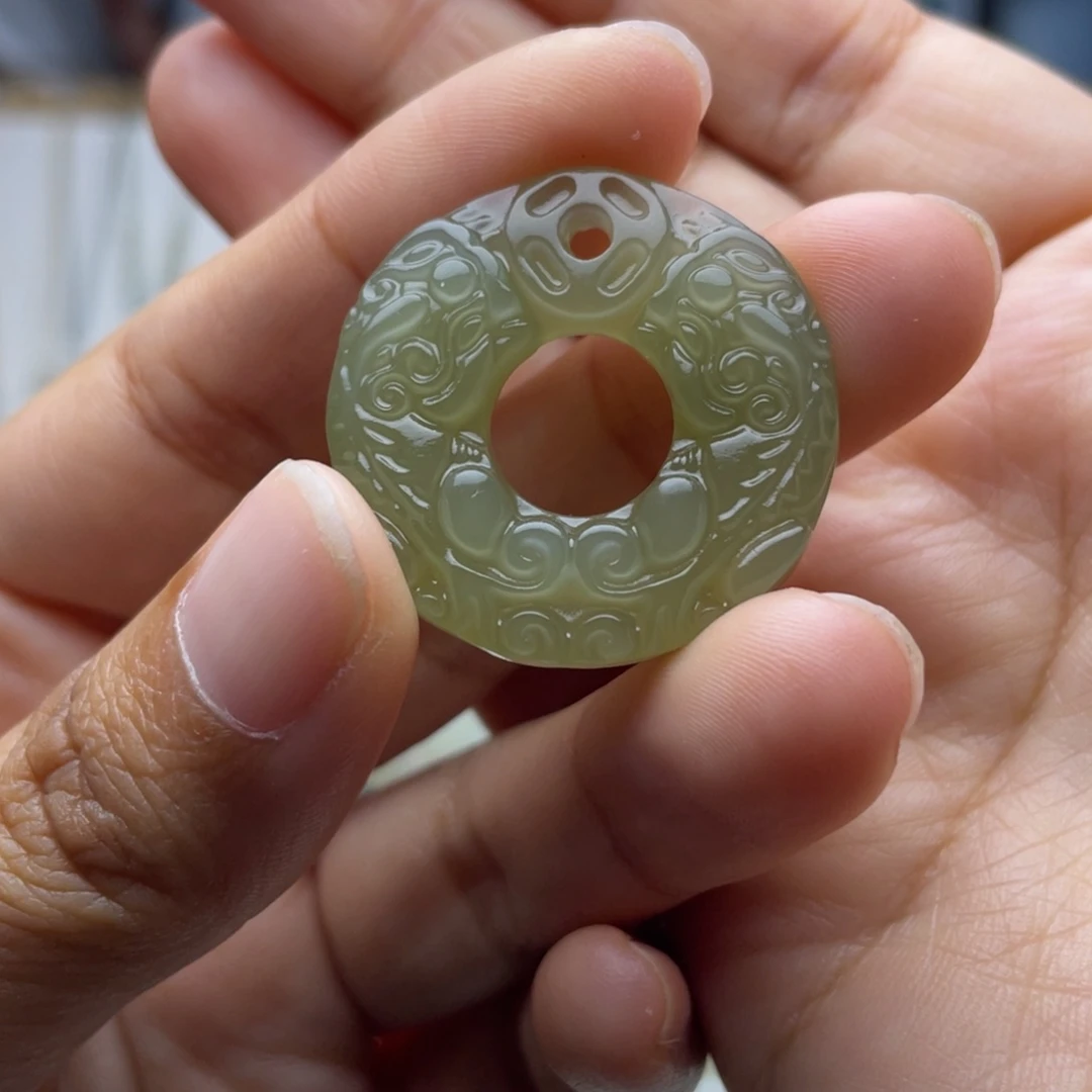 和田玉未镶嵌吊坠(不含链)