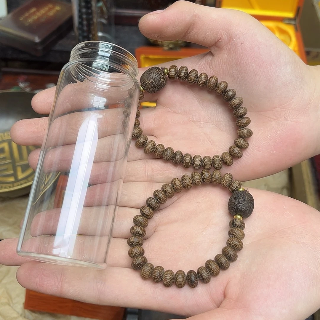 大叶紫檀（黑酸枝木类）