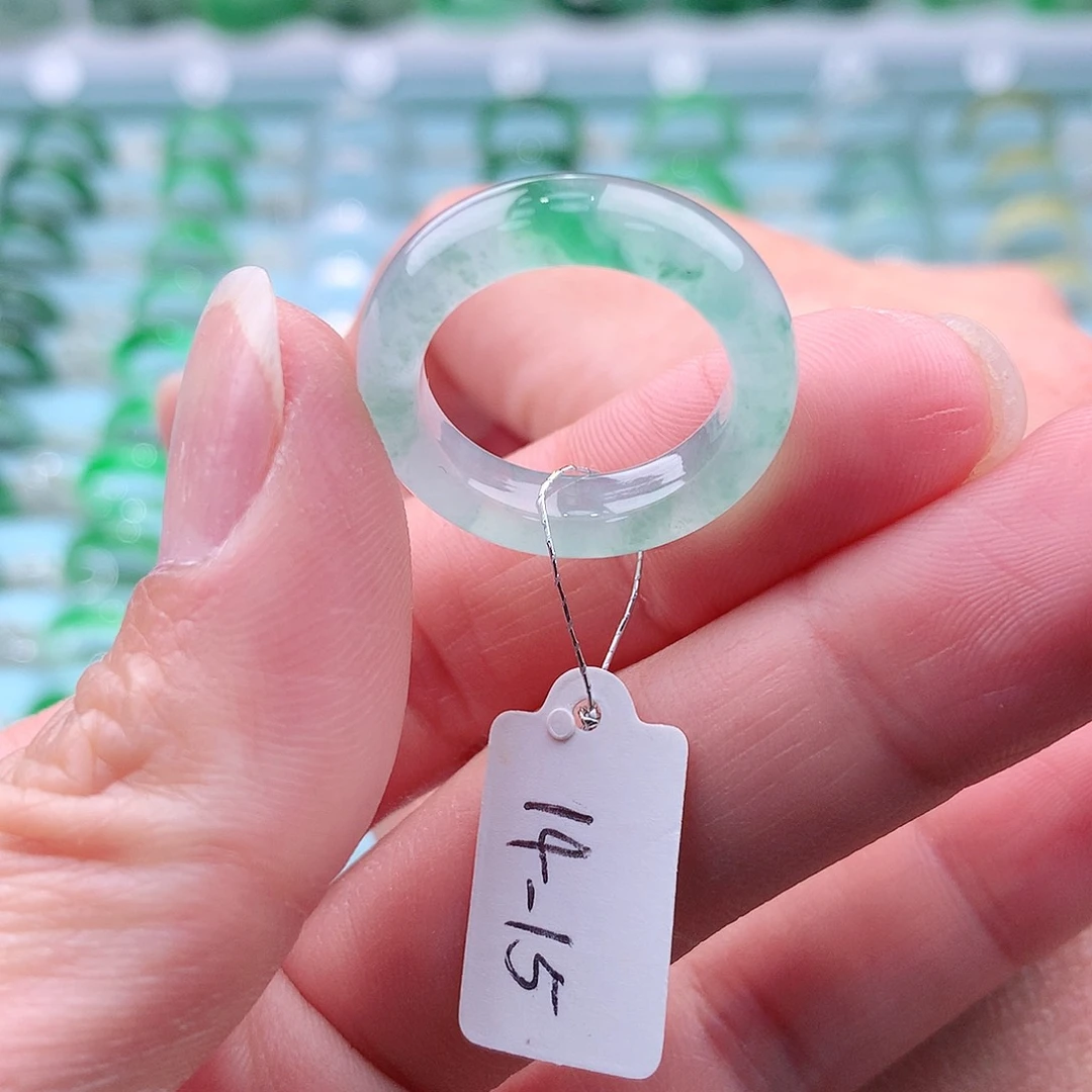 翡翠戒指未镶嵌A货缅甸翡翠