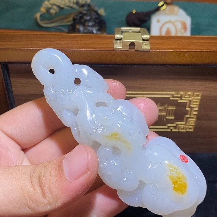和田玉未镶嵌颈饰CC
