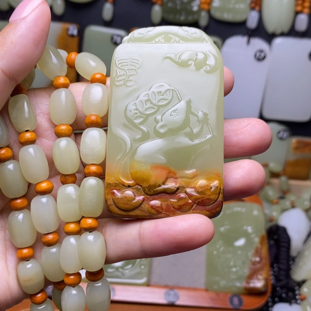 未***梦方解石玉鼠生肖牌子