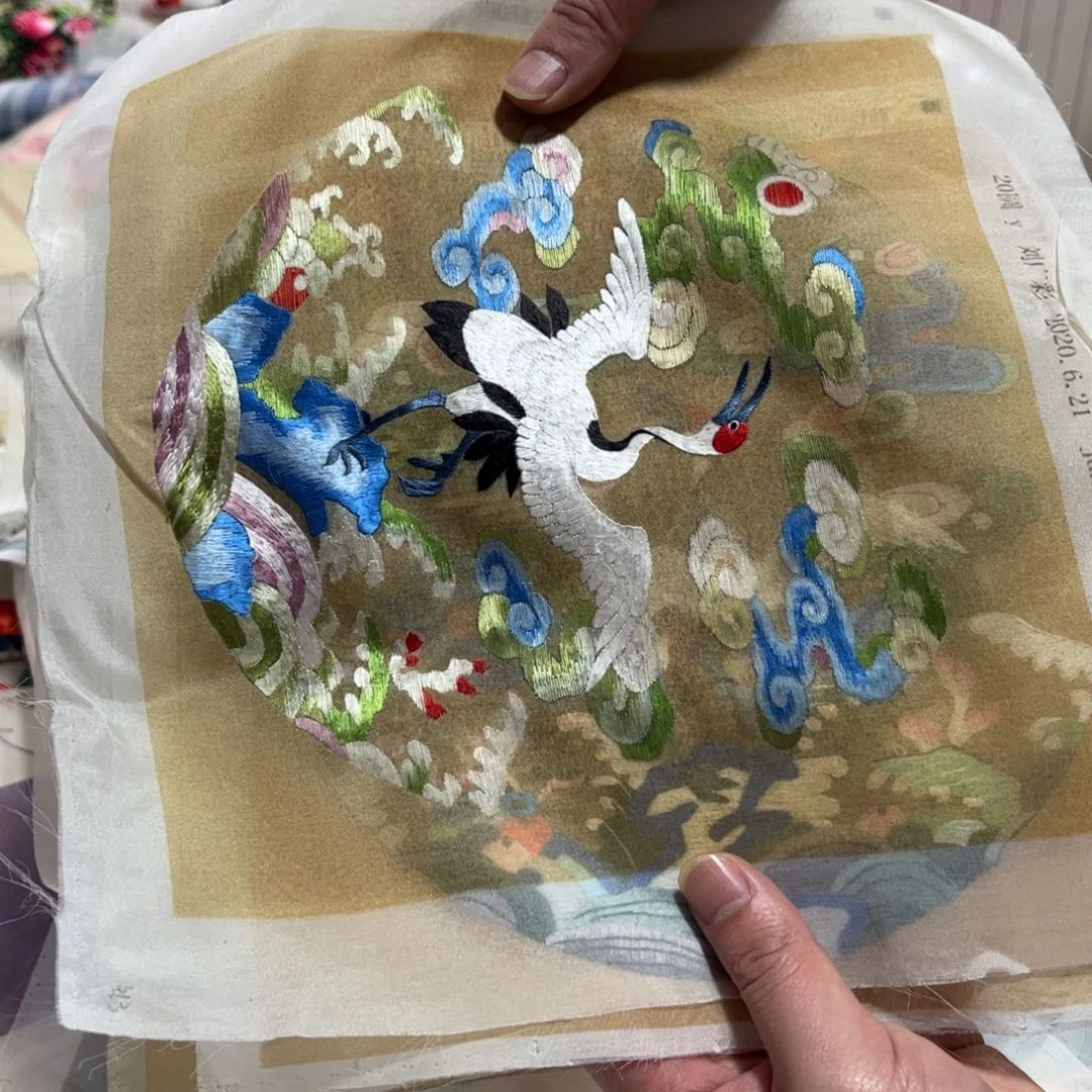 织绣纯手工刺绣陆老师