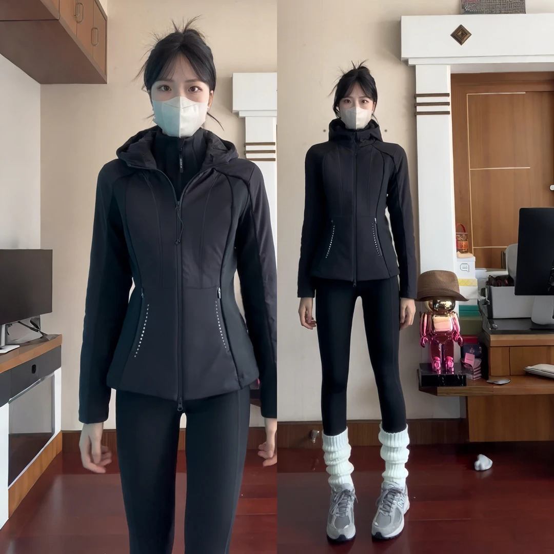 黑色修身软壳冲锋衣外套女款小个子2025新款秋季短款穿搭户外运动