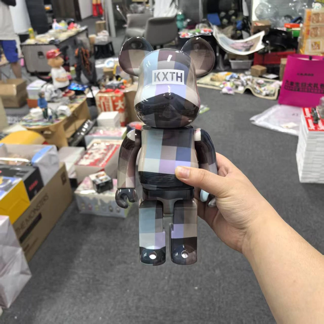 【山】bearbrick 积木熊 kith 调色板 400% 潮玩