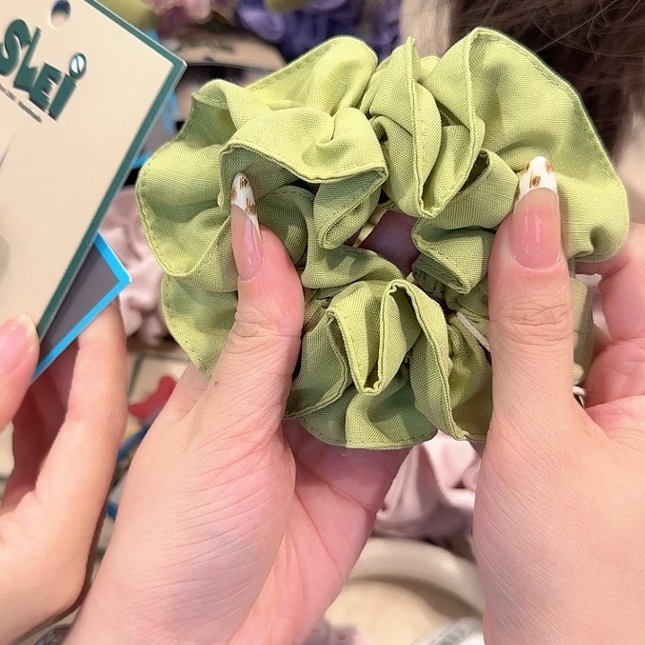 绿色小肠圈小蛮腰
