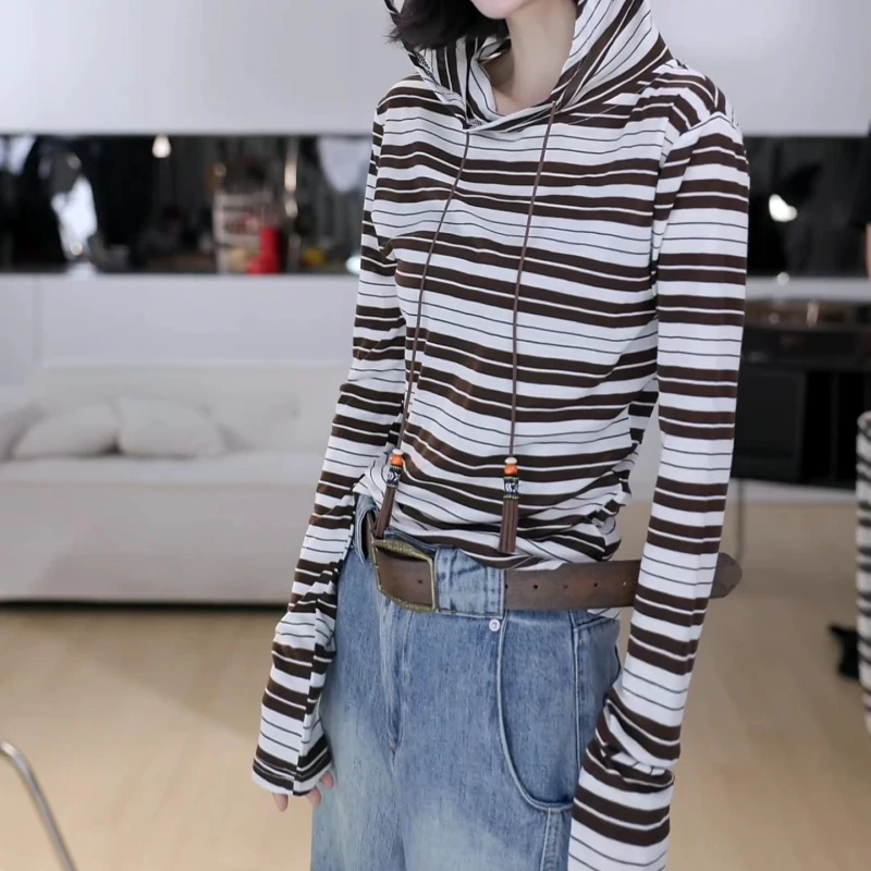 2025韩版新款设计感休闲时尚气质百搭显瘦连帽T恤LK2505276