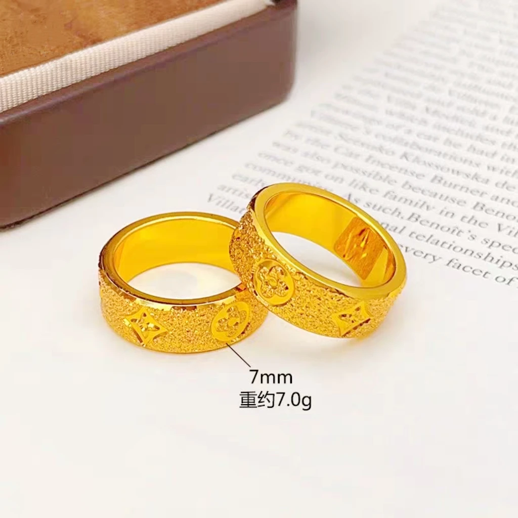 铜合金合金戒指 老钱风戒指铜合金四叶草满天星指环轻奢小众百搭