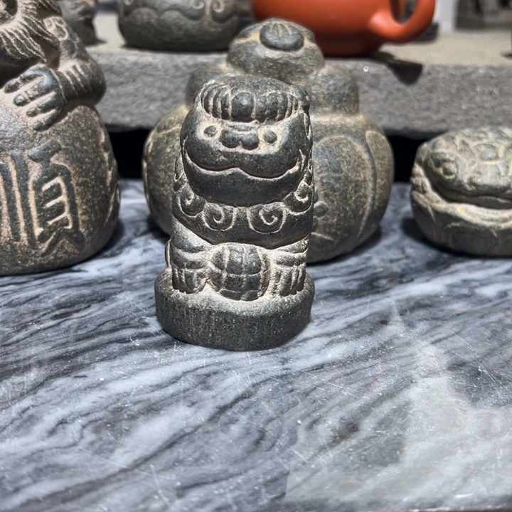 石材拙*镇纸狮福建青石