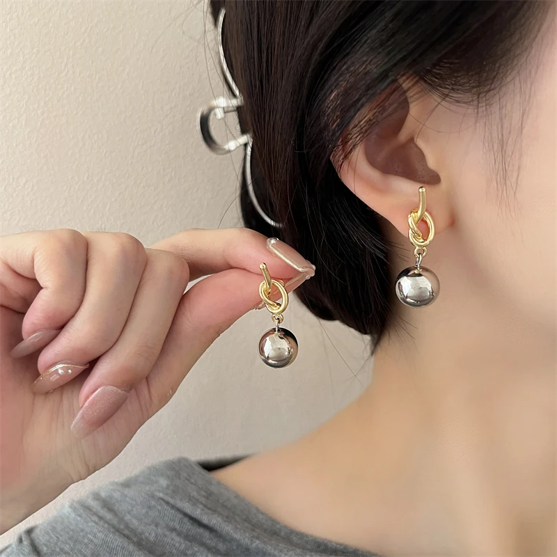 铜合金耳饰 S925银针C678精致通勤小巧金银撞色圆球耳环小众耳钉