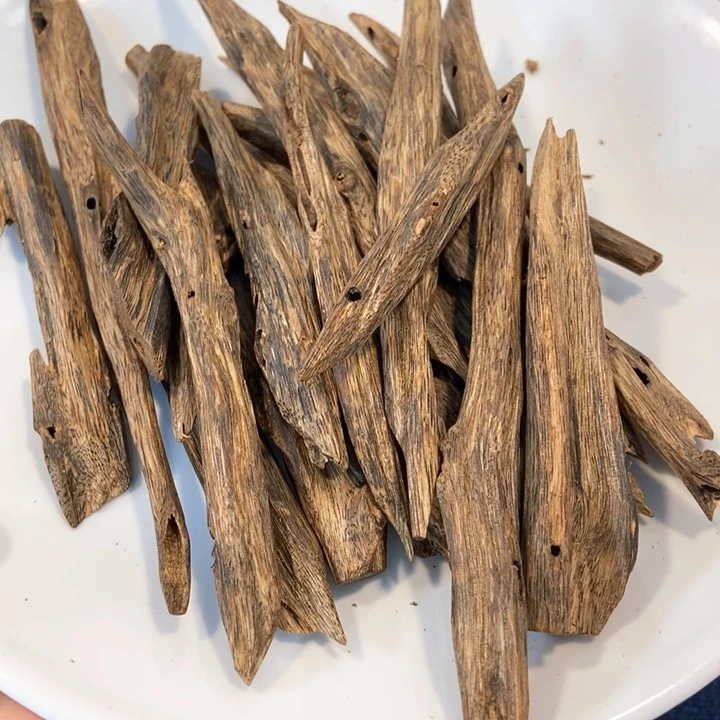 用***4沉香沉香碎屑奇楠天然虫81克多样性发一