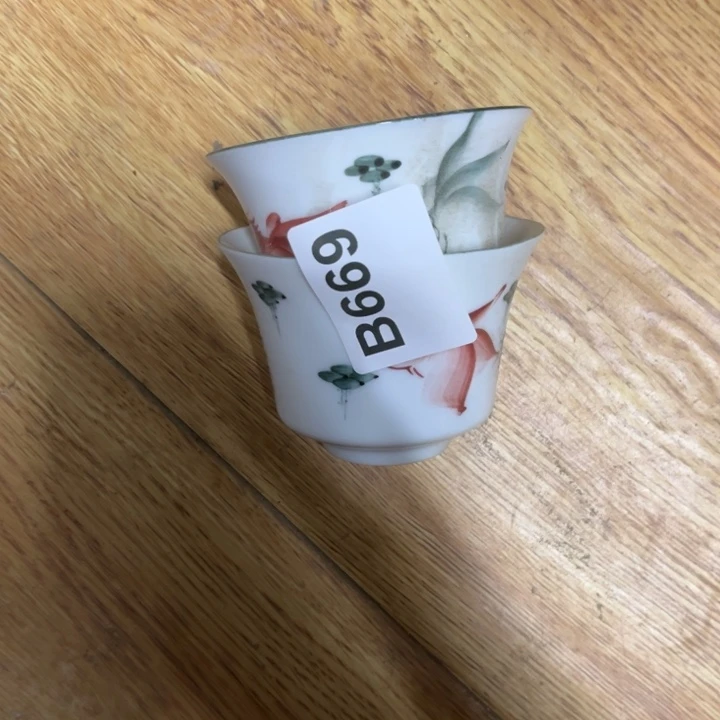 满***跑陶瓷制品瑕疵处理