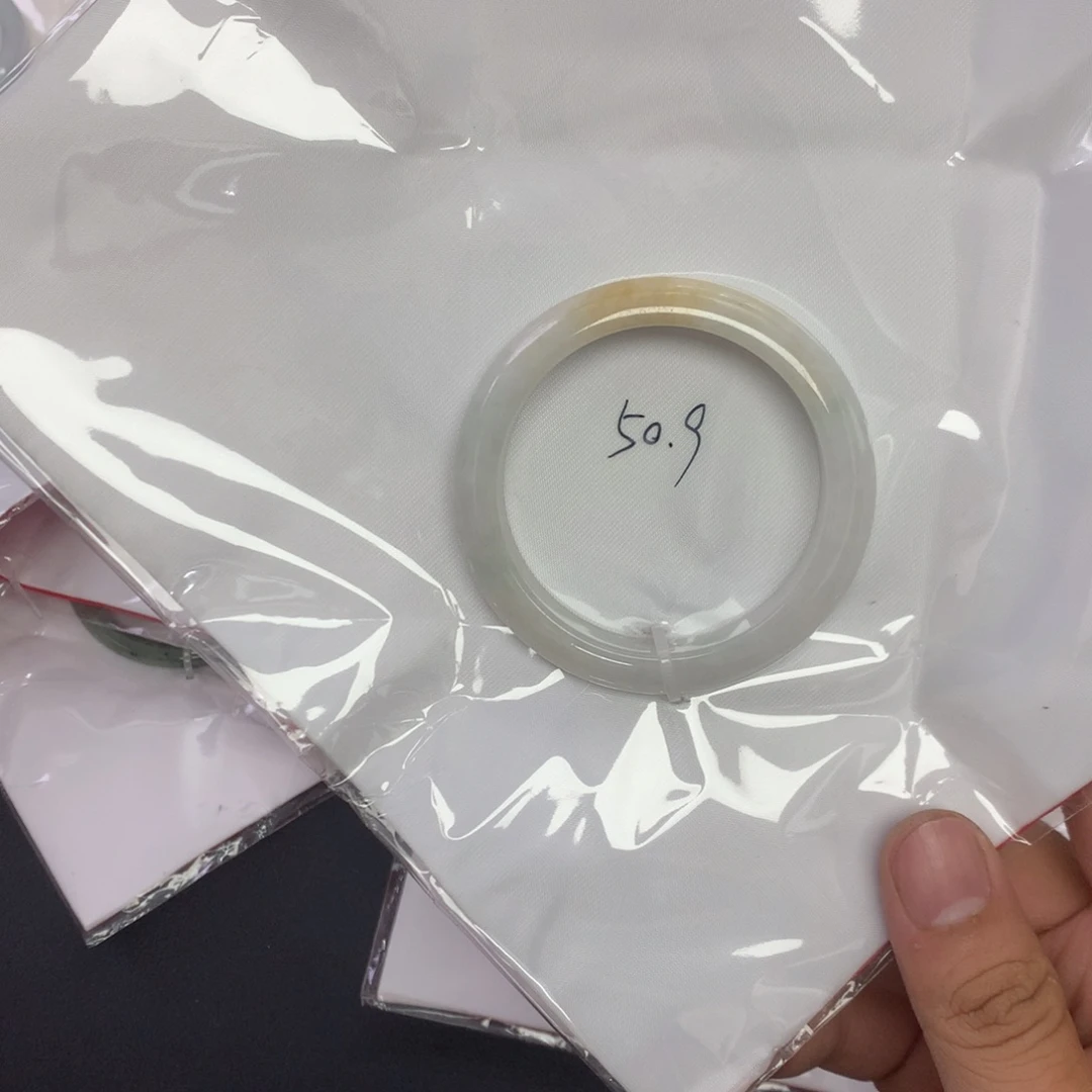 翡翠未镶嵌手镯天然缅甸翡翠手镯