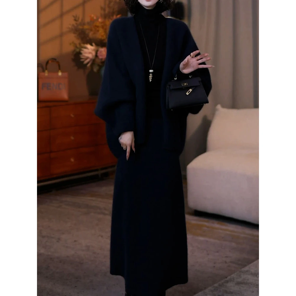 时尚洋气针织套装2025秋季新款休闲慵懒气质宽松针织开衫+半身裙