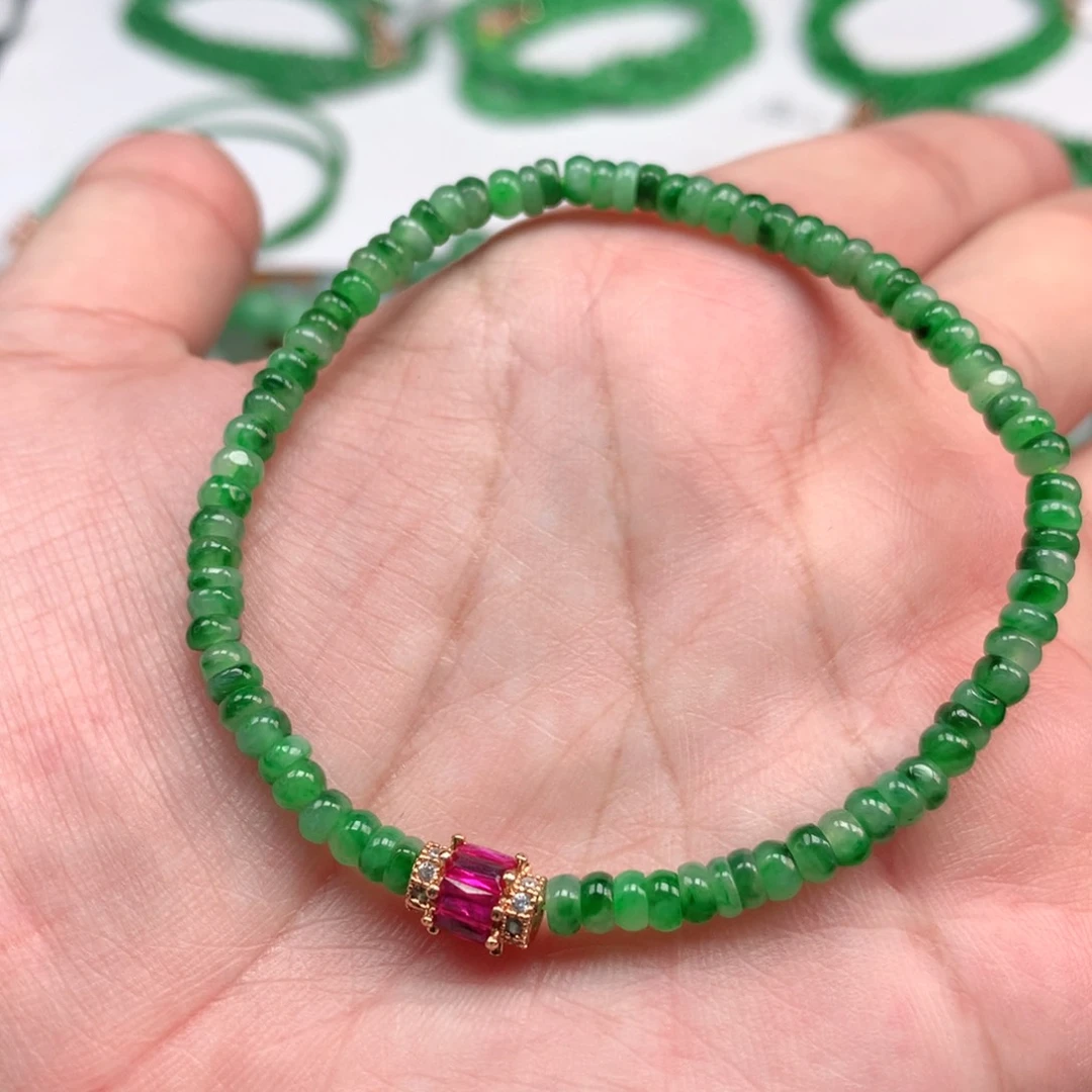 翡翠手链未镶嵌翡翠