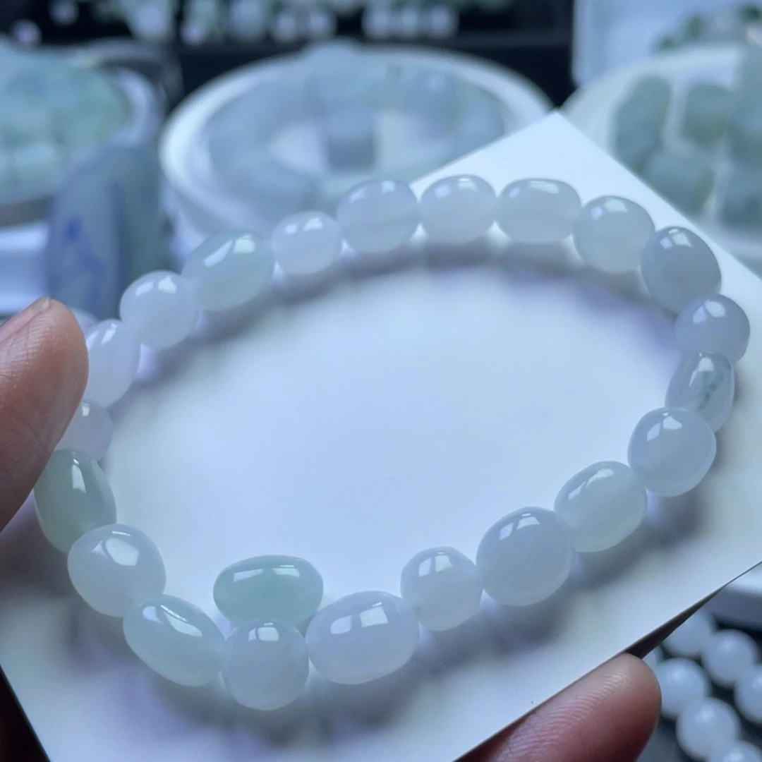 熊***y翡翠未镶嵌手链随型手串