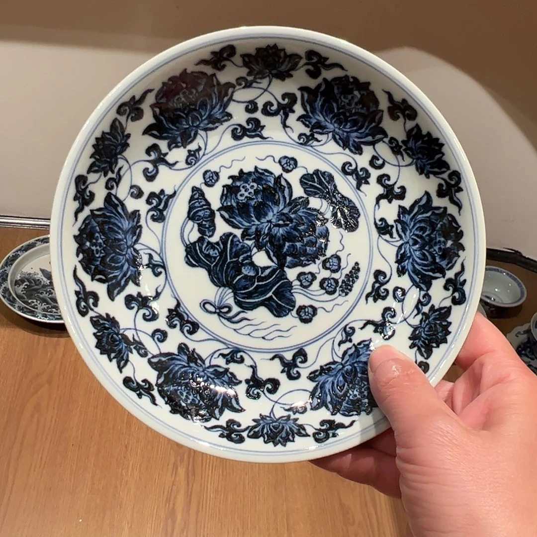 景土柴窑缠枝莲壶承