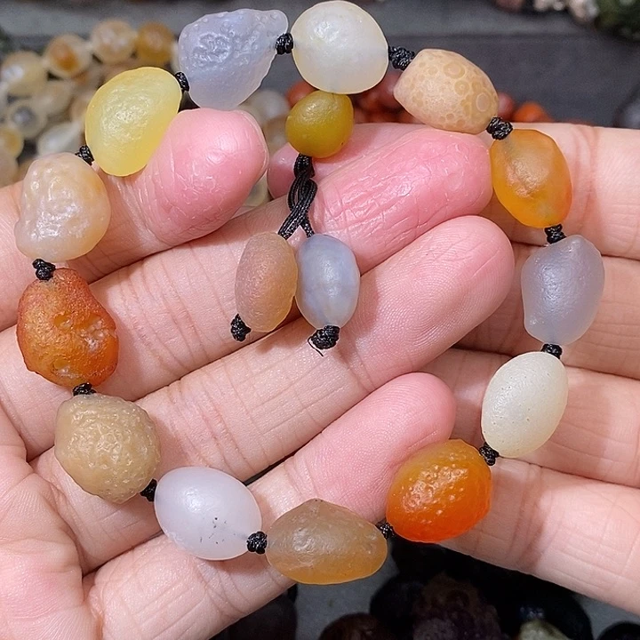 未镶嵌玛瑙/玉髓珠宝奇石