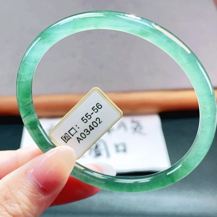 翡翠未镶嵌手镯翡翠手镯100