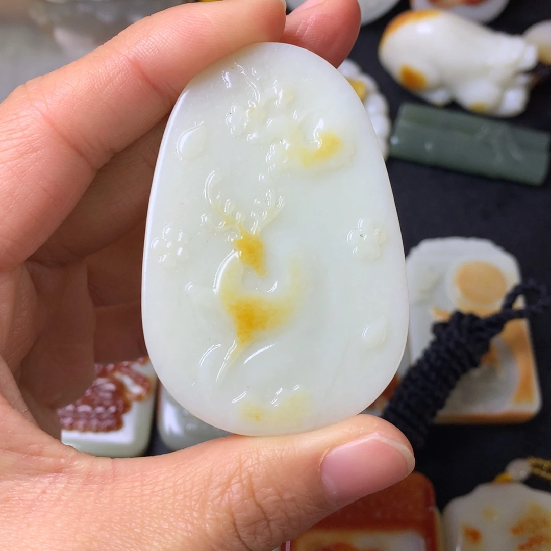 和田玉颈饰未镶嵌