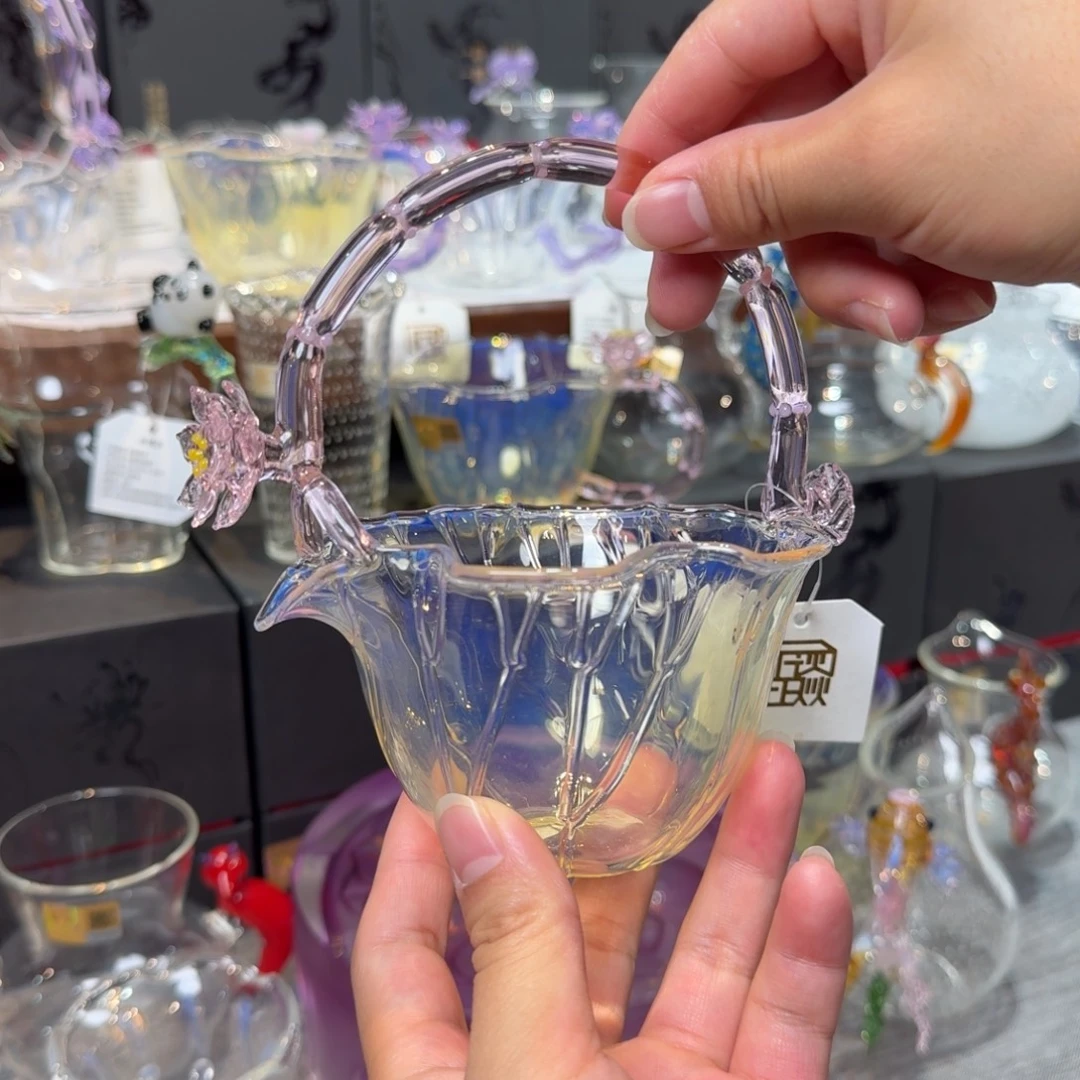 昕***馆青花瓷晶焱公道杯荷韵提梁粉