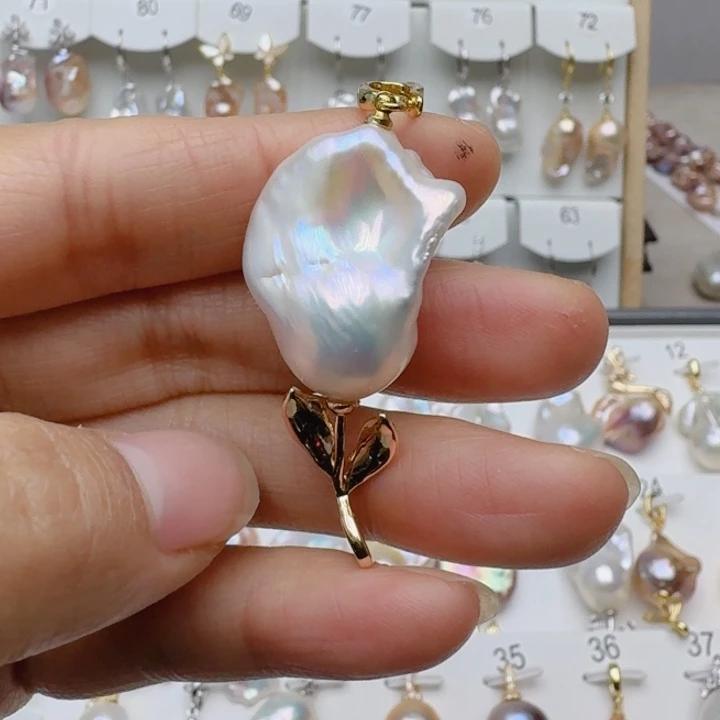 未镶嵌颈饰淡水珍珠