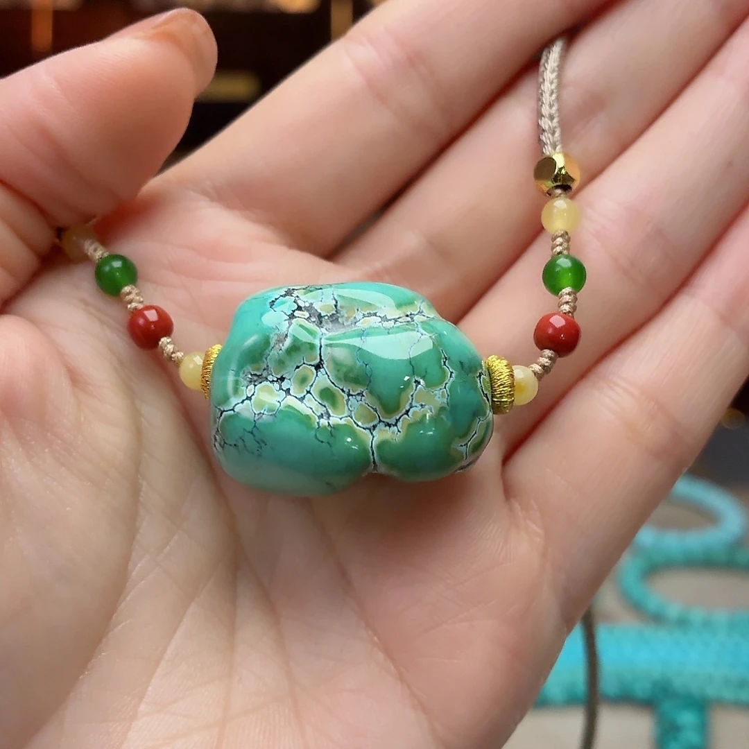 未镶嵌绿松石珠宝奇石