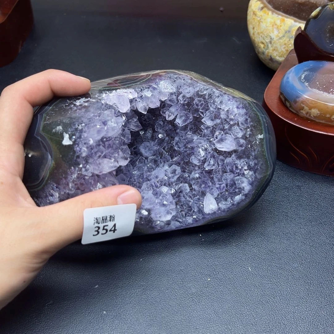 未镶嵌水晶大型摆件（非配饰）