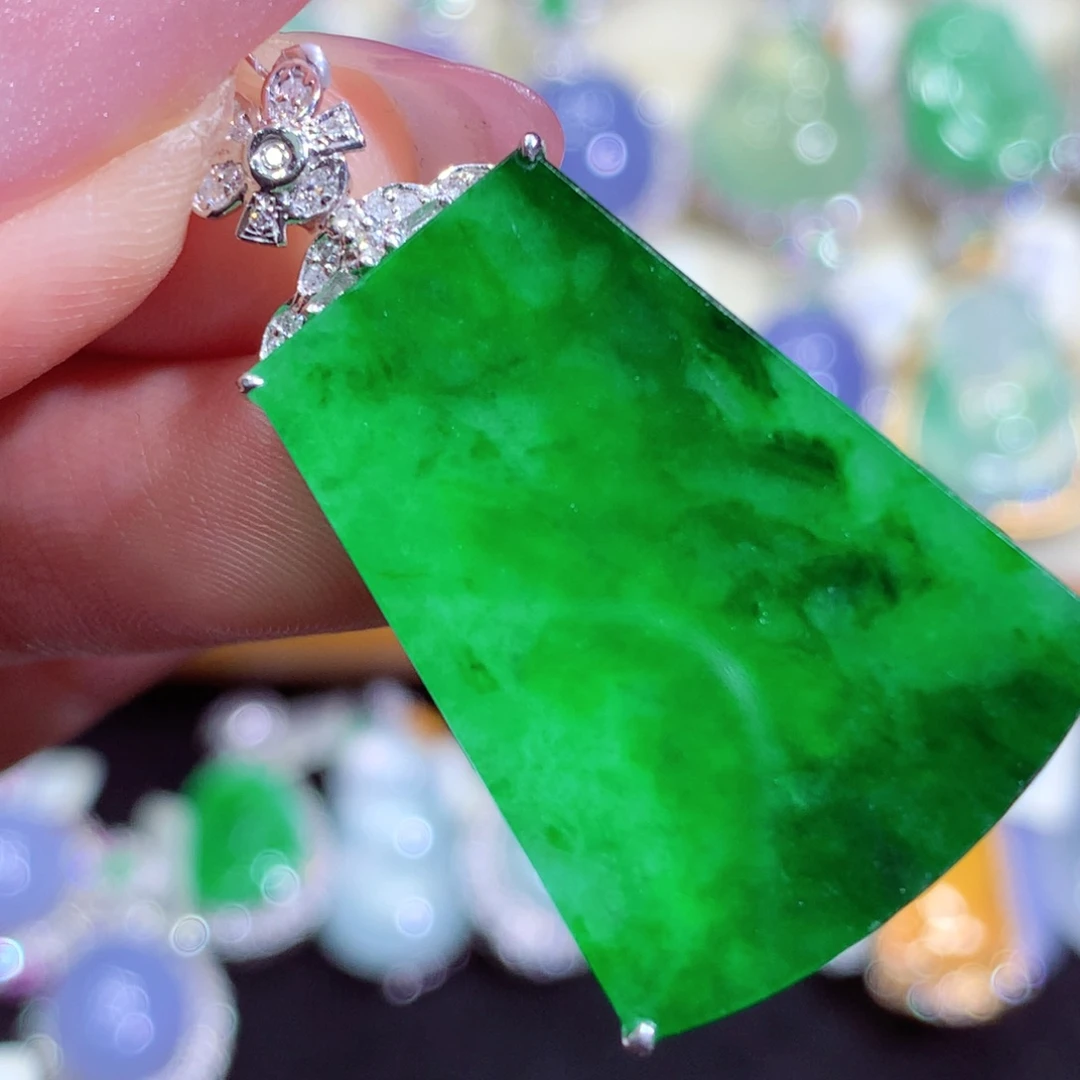 翡翠18K金镶嵌吊坠(不含链)