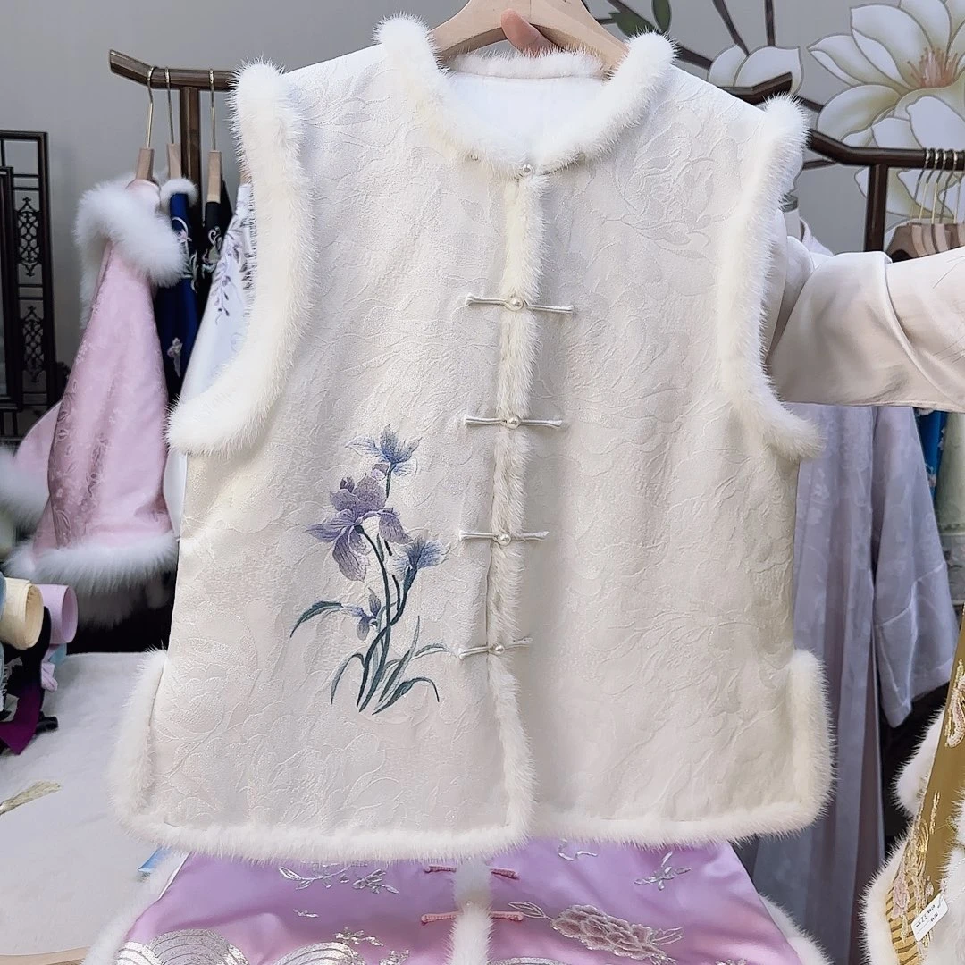 刺绣19.真丝苏绣棉服马甲
