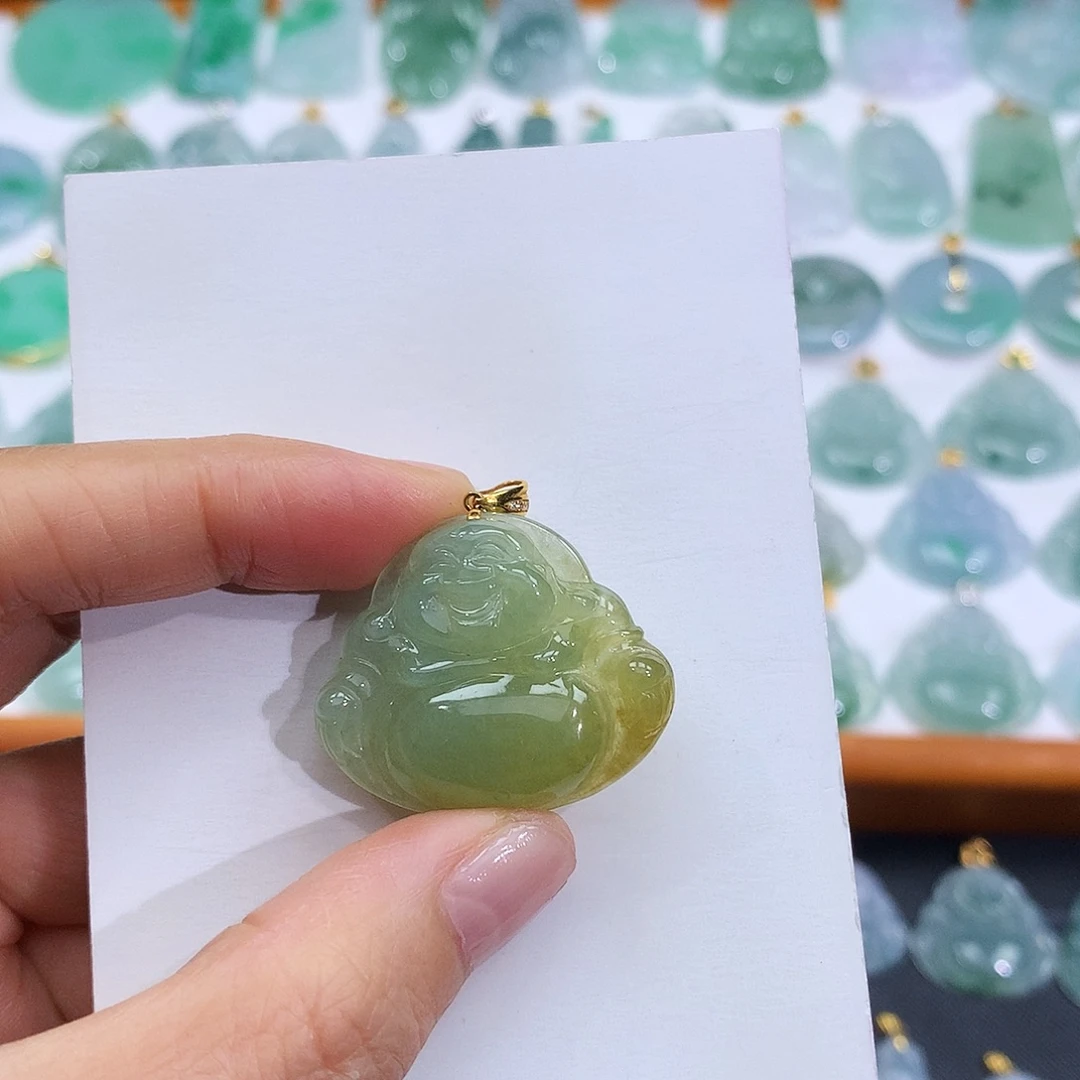 翡翠18K金镶嵌颈饰翡翠吊坠