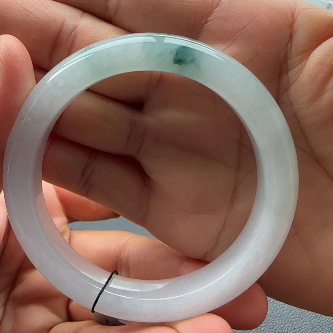 【闪购商品】未镶嵌手镯翡翠天然翡翠手镯