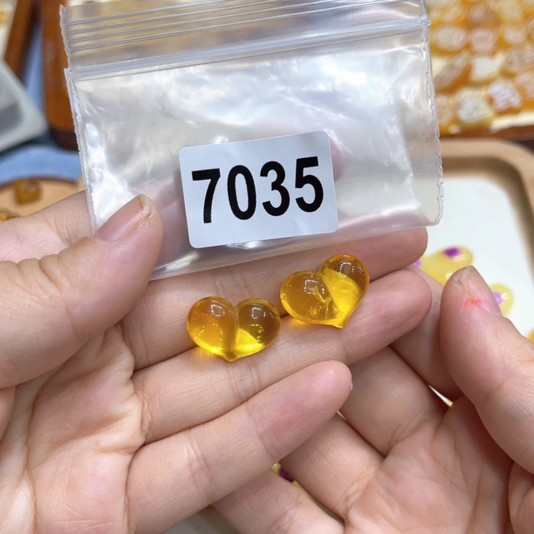 未镶嵌琥珀珠宝奇石