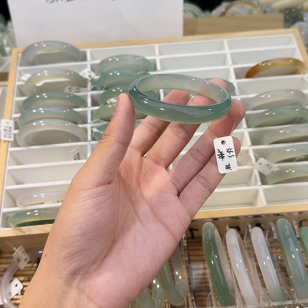 手镯玛瑙/玉髓未镶嵌圈口56.3