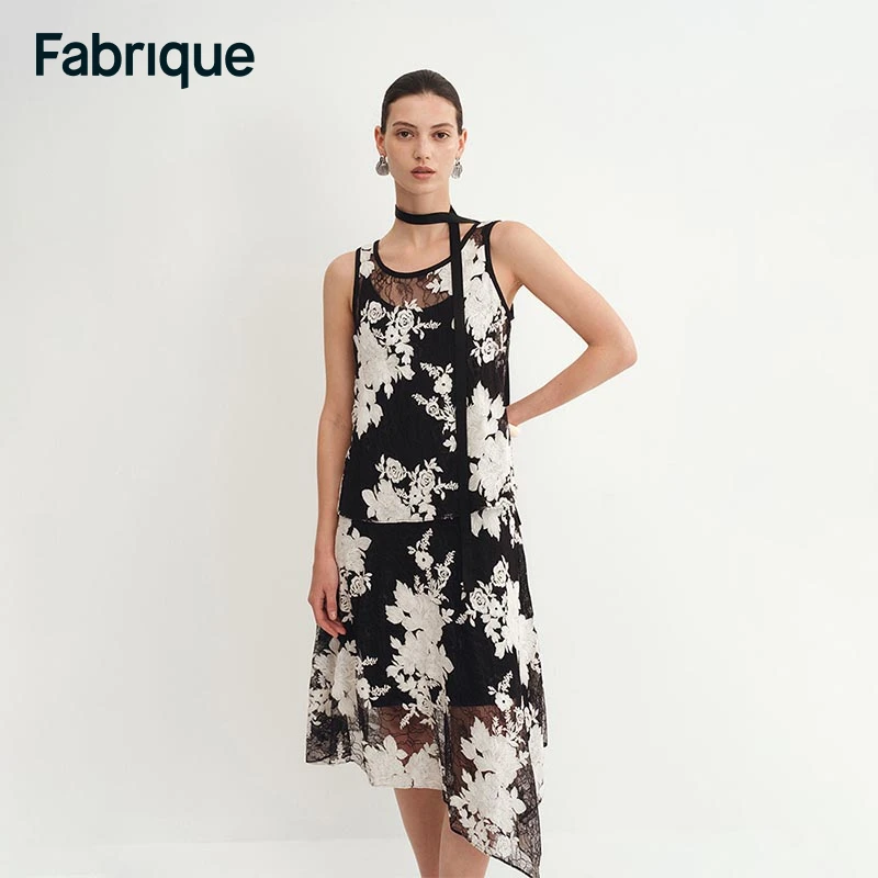 Fabrique Esme 春夏新款白玫瑰蕾丝刺绣飘带两件套优雅气质连衣裙